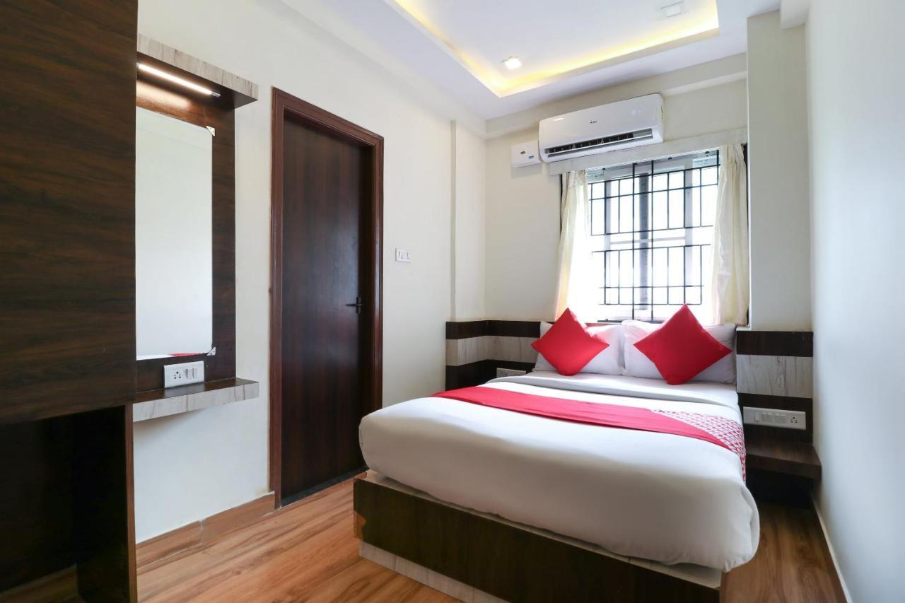 Oyo 36197 Royal Wood Hotel Bangalore Exterior photo